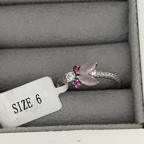 Charmed Aroma Ring - Picture 1 of 1